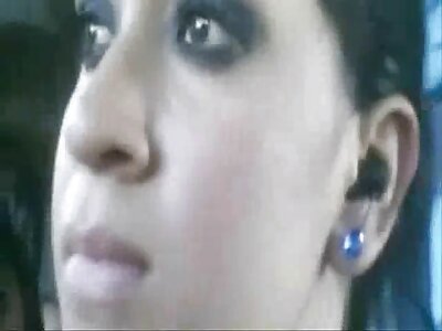 نحيل الرجل الروسي موقع فيديو سكس مصري يتعلم ضرب الفتاة في وضح النهار